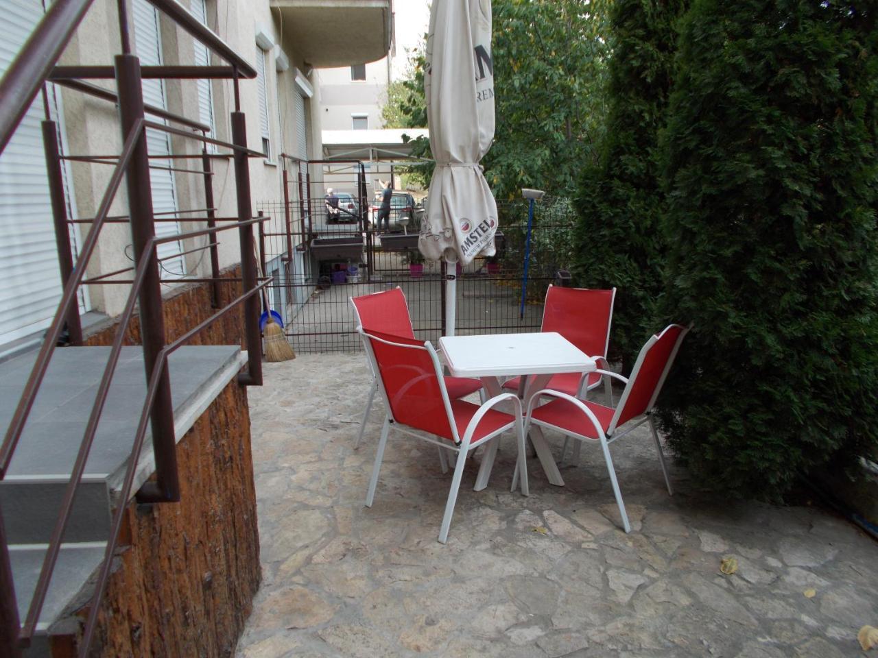 Apartamento Maryanne Ledine Exterior foto